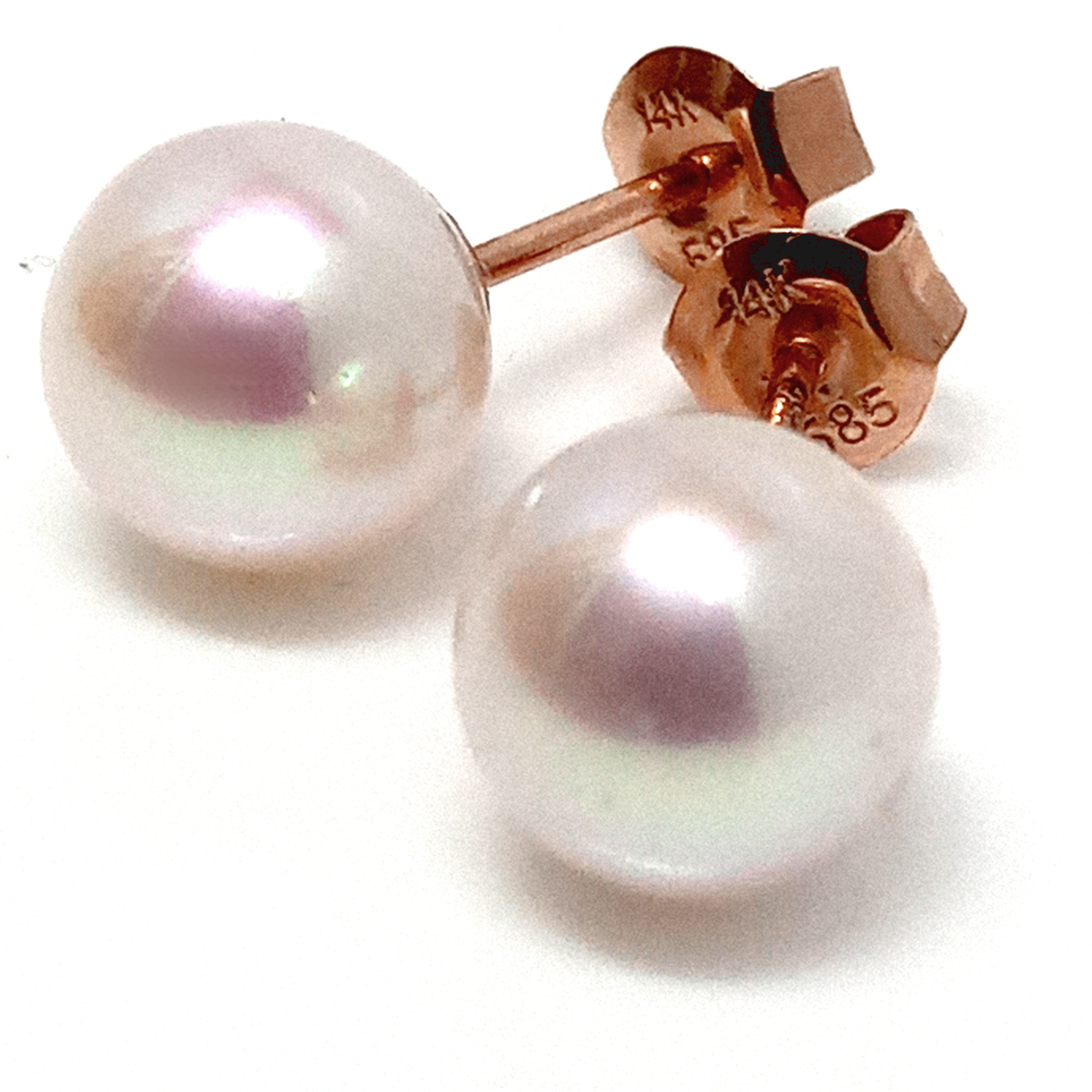 White AAA Round 7.8mm Pearl Stud Silver Earrings